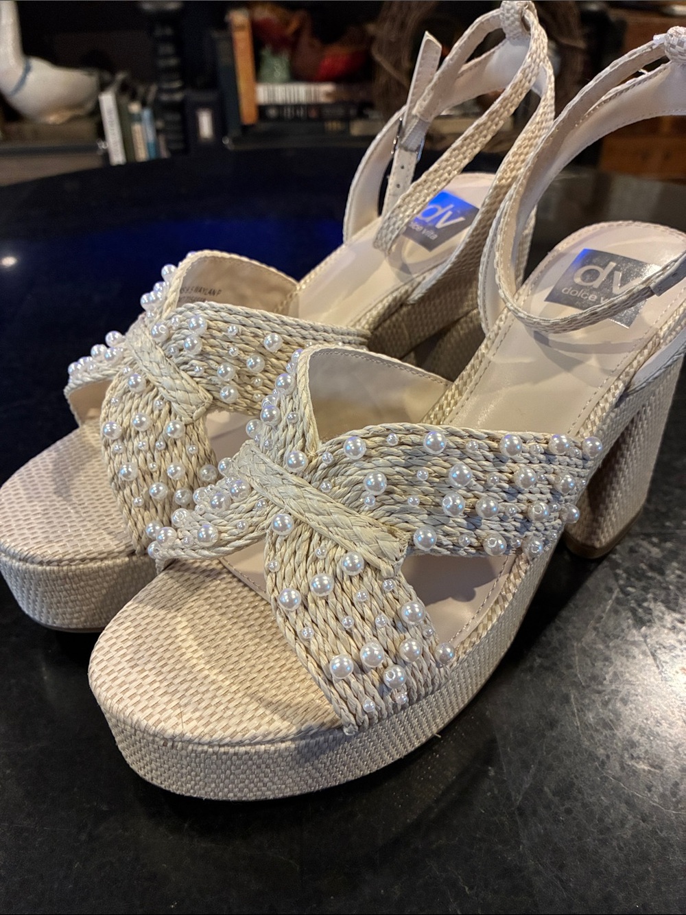 NEW Dolce Vita Cream Pearl-Accent Woven Platform Sandals Sz 9.5